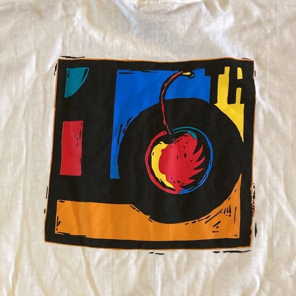 Tops - NEW vintage 2000 Cherry Creek Arts  Festival T-shirt Size L with cherry logo